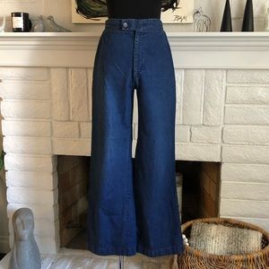 1970’s Vintage High Waist Bell Bottom Jeans